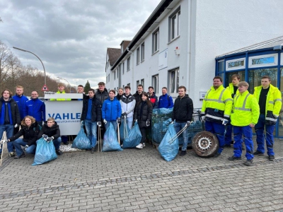 Bei der Paul Vahle GmbH &amp; Co. KG standen alle Zeichen auf Clean Up Day!